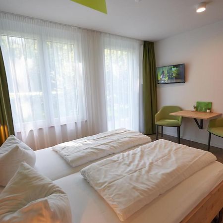 Busses Guesthouse Freiburg im Breisgau Dış mekan fotoğraf