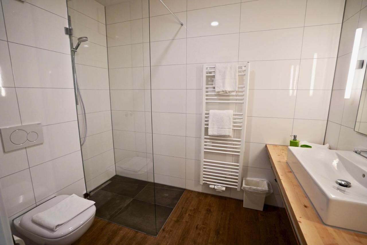 Busses Guesthouse Freiburg im Breisgau Dış mekan fotoğraf